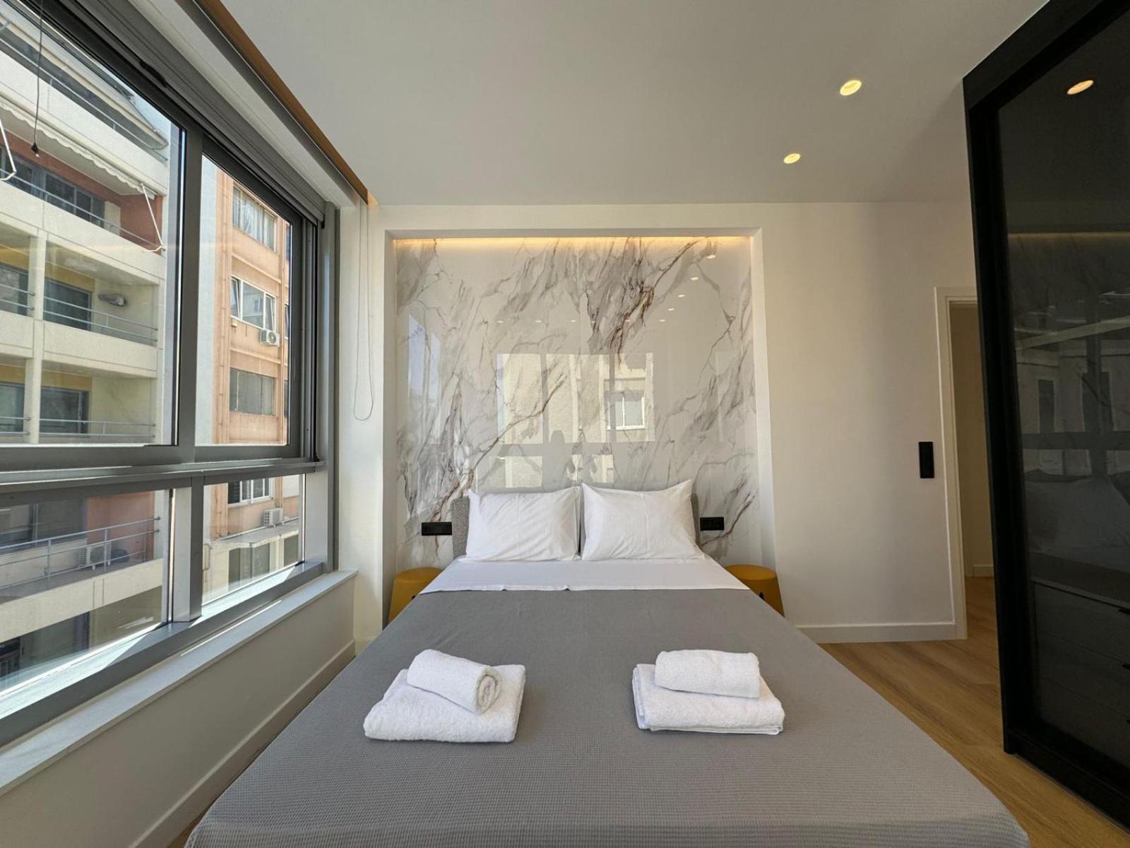 Portstay - Complex N71 Pire Dış mekan fotoğraf