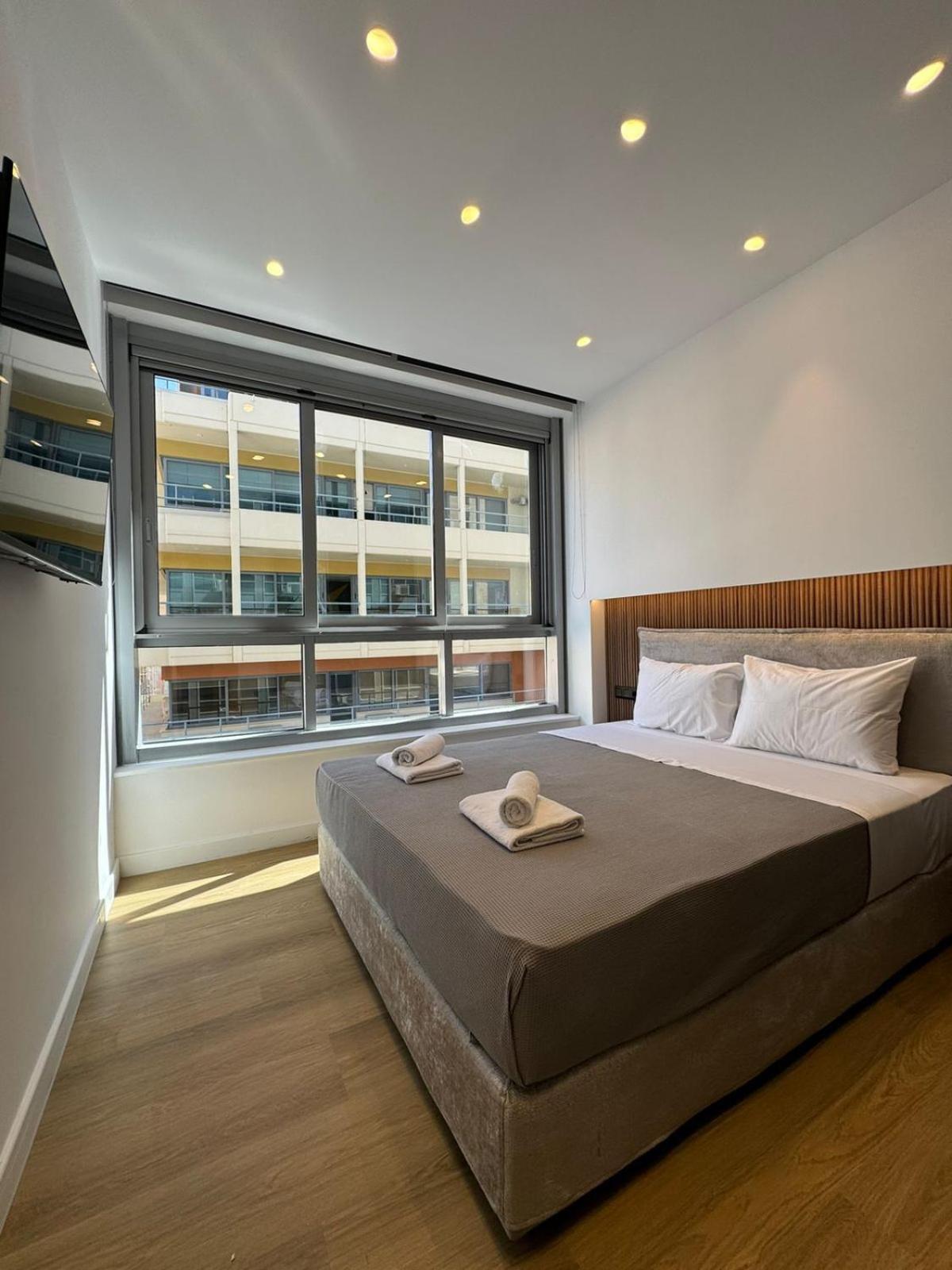 Portstay - Complex N71 Pire Dış mekan fotoğraf