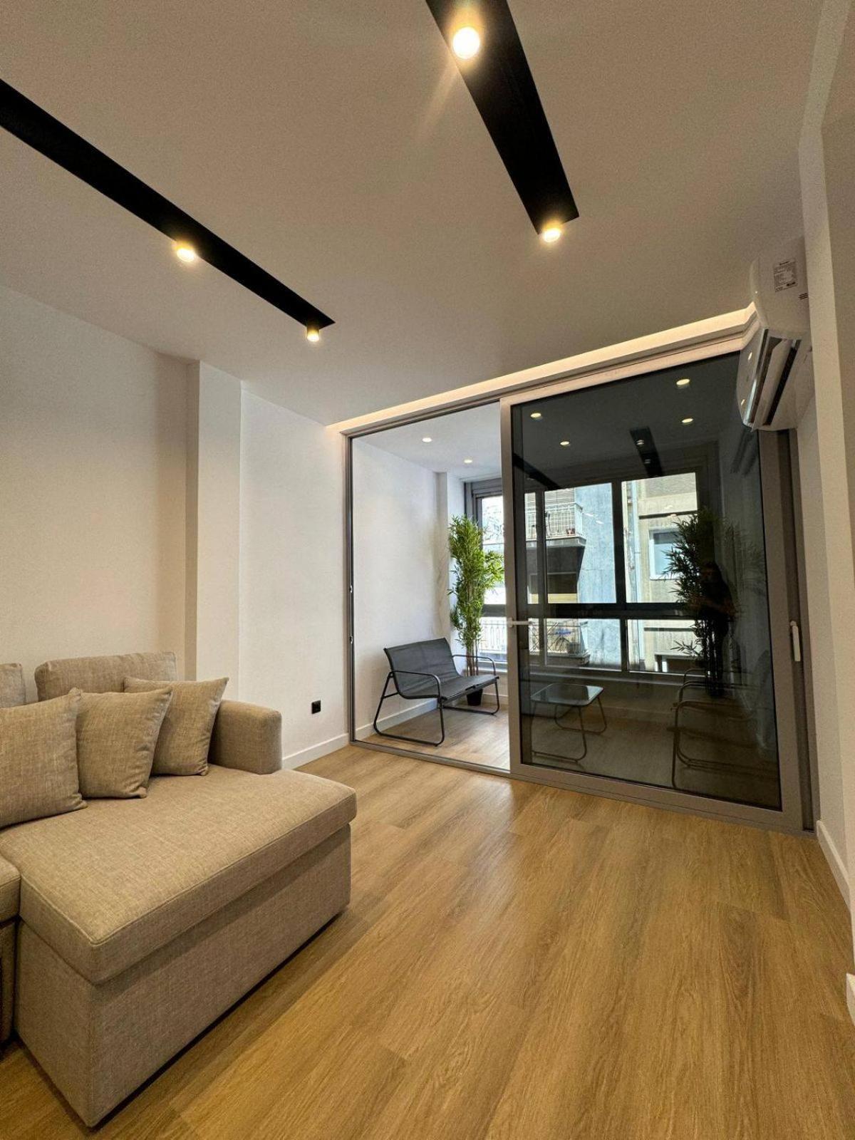 Portstay - Complex N71 Pire Dış mekan fotoğraf